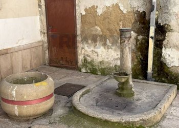 Dettagli - Casa indipendente Via Gioacchino Rossini
 
7, Ischitella - foto 4
