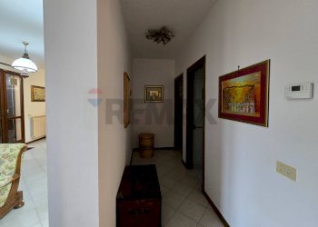 Hall / corridoio - Apartment Piombino - photo 16