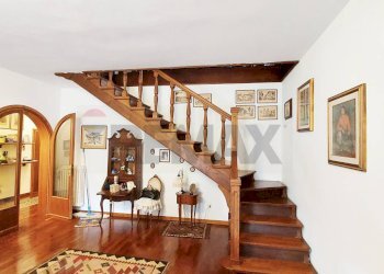 Scale - Villa Piombino - foto 10