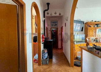 Hall / corridoio - Apartment Piombino - photo 3