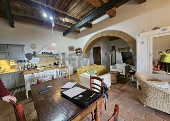 Sala da pranzo - Casa semi indipendente Monteverdi Marittimo - foto 33