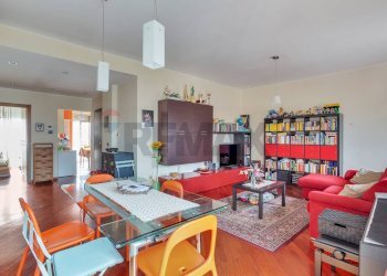 Sala da pranzo - Trilocale LIVIGNO
 
6, Milano - foto 1