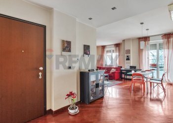 Sala da pranzo - Trilocale LIVIGNO
 
6, Milano - foto 5