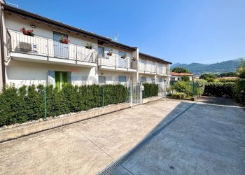 Edificio all\'aperto - Villa a Schiera via roma
 
35, Ranica - foto 20