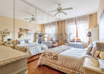 Camera / camera da letto - Quadrilocale Via Sardegna
 
35, Milano - foto 17