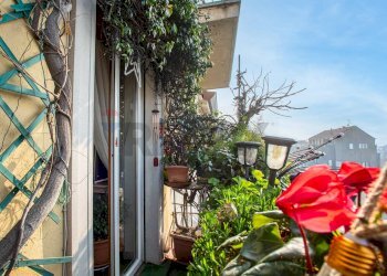 Balcone - Quadrilocale Via Sardegna
 
35, Milano - foto 26