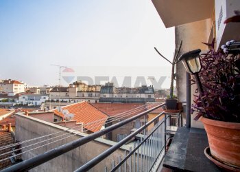 Balcone - Quadrilocale Via Sardegna
 
35, Milano - foto 27