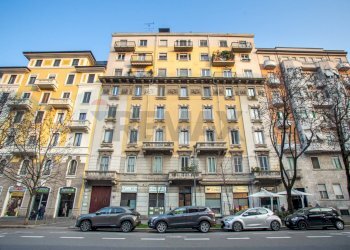 Edificio all\'aperto - Quadrilocale Via Sardegna
 
35, Milano - foto 29