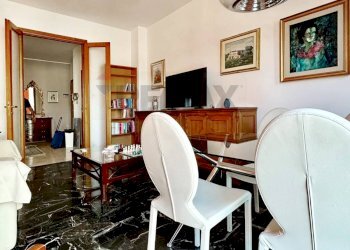 Sala da pranzo - Trilocale via Amendola
 
17, Bologna - foto 5