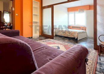 Camera / camera da letto - Trilocale via Amendola
 
17, Bologna - foto 25