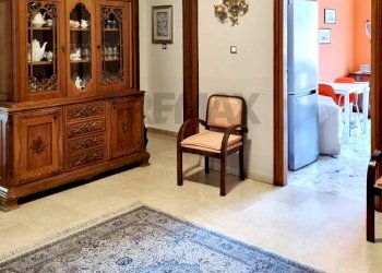 Hall / corridoio - Trilocale via Amendola
 
17, Bologna - foto 30