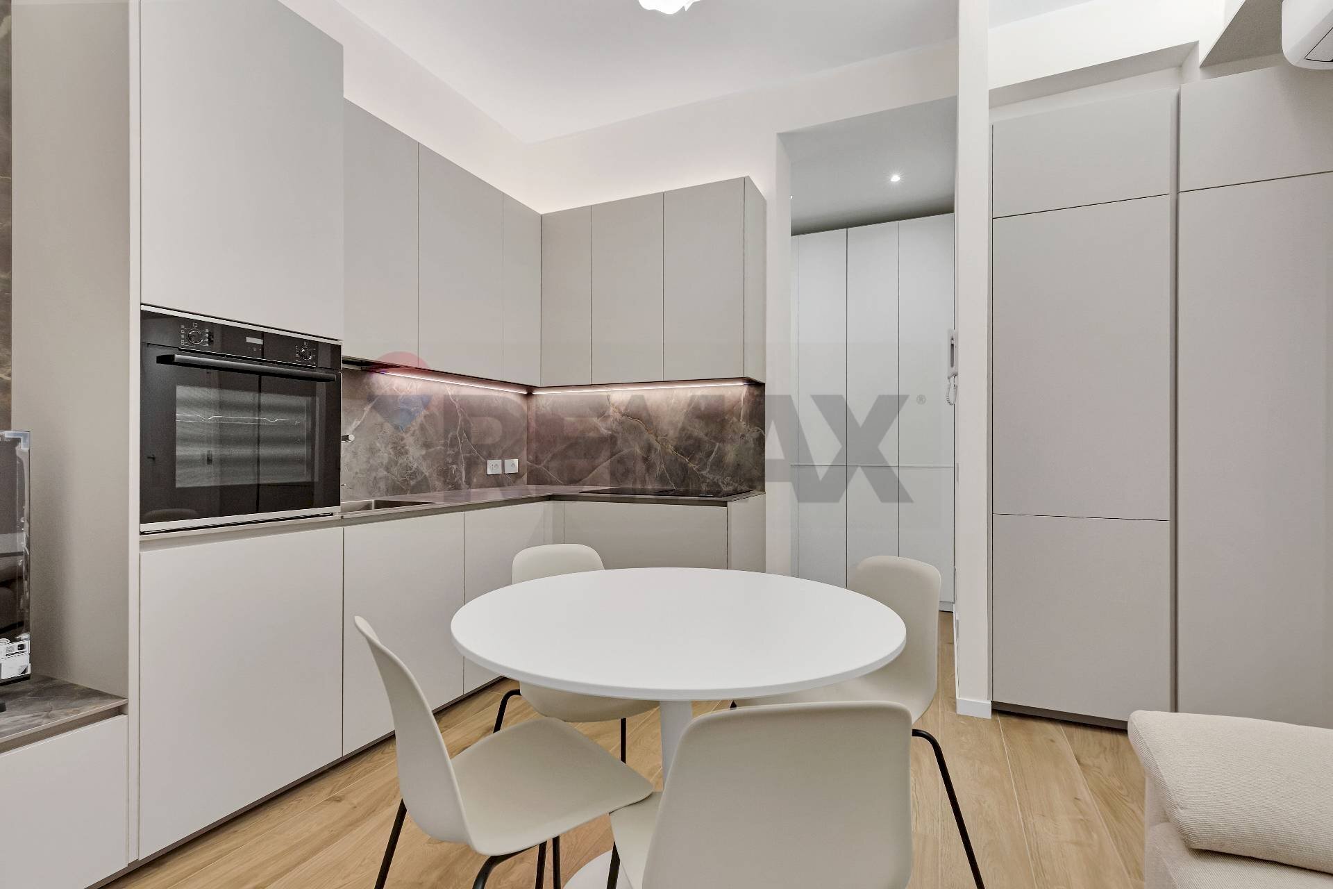 Cucina - Bilocale Via Mauro Macchi
65, Milano - foto 3