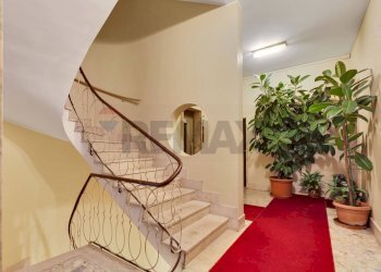 Scale - Bilocale Via Mauro Macchi
65, Milano - foto 15