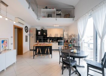 Sala da pranzo - Trilocale VIA GONZAGA
 
14, Viadana - foto 5