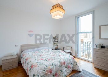 Camera / camera da letto - Trilocale VIA GONZAGA
 
14, Viadana - foto 15