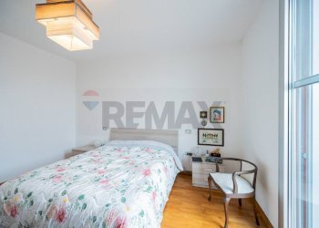 Camera / camera da letto - Trilocale VIA GONZAGA
 
14, Viadana - foto 16