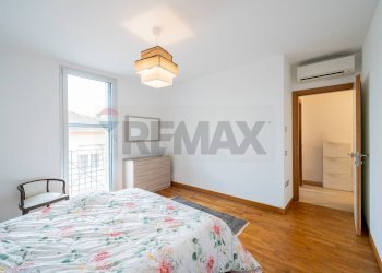 Camera / camera da letto - Trilocale VIA GONZAGA
 
14, Viadana - foto 18