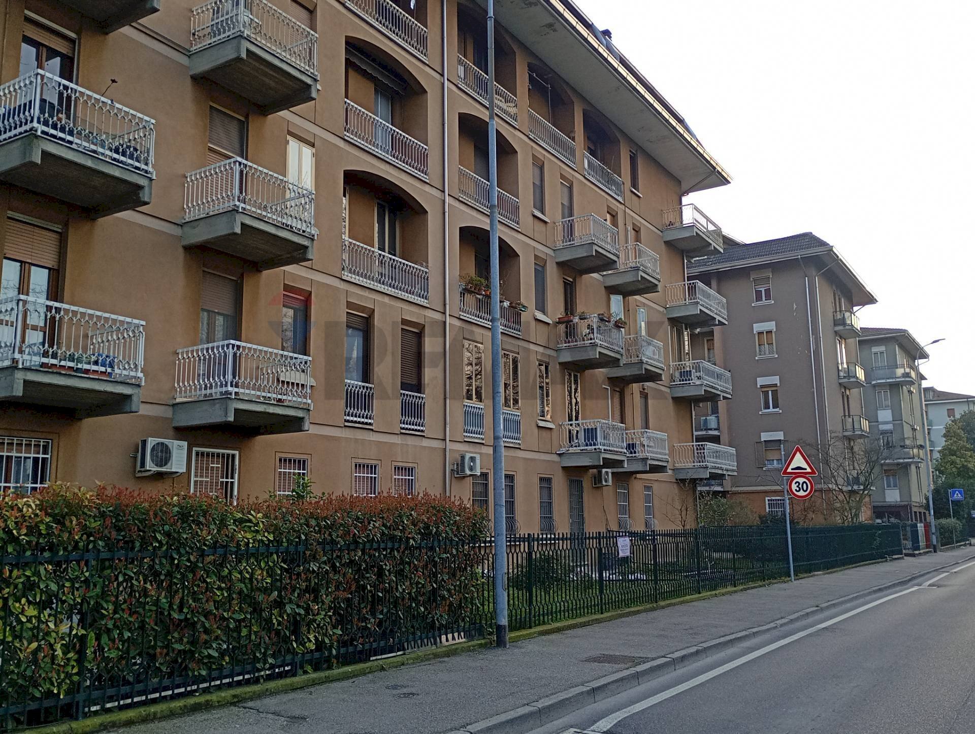 Edificio all\'aperto - Appartamento VIA DIGA MASETTI
 
1E, Mantova - foto 1