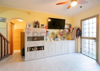 Soggiorno - Semi-detached house via Bellaria
4, Castelnovo di Sotto - photo 5