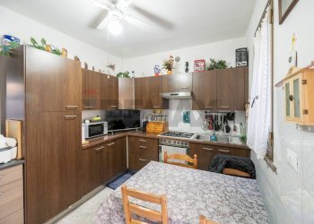 Cucina - Semi-detached house via Bellaria
4, Castelnovo di Sotto - photo 8