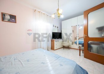 Camera / camera da letto - Semi-detached house via Bellaria
4, Castelnovo di Sotto - photo 13