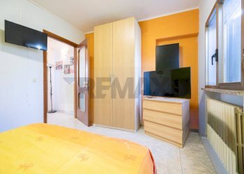 Camera / camera da letto - Semi-detached house via Bellaria
4, Castelnovo di Sotto - photo 19