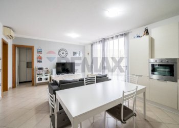 Sala da pranzo - Trilocale VIA GONZAGA
 
14, Viadana - foto 6