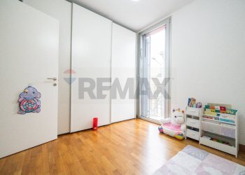 Camera / camera da letto - Three-room apartment VIA GONZAGA
 
14, Viadana - photo 27