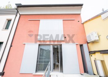 Casa all\'aperto - Three-room apartment VIA GONZAGA
 
14, Viadana - photo 41