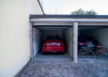 Parcheggio - Three-room apartment VIA GONZAGA
 
14, Viadana - photo 43