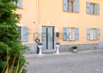 Edificio all\'aperto - Villa a Schiera vicolo burgo
 
2, Sorbolo Mezzani - foto 1