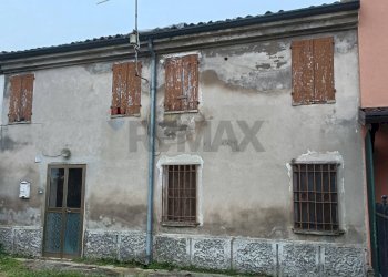 Casa all\'aperto - Independent house Via Parolara
 
20, Villimpenta - photo 1