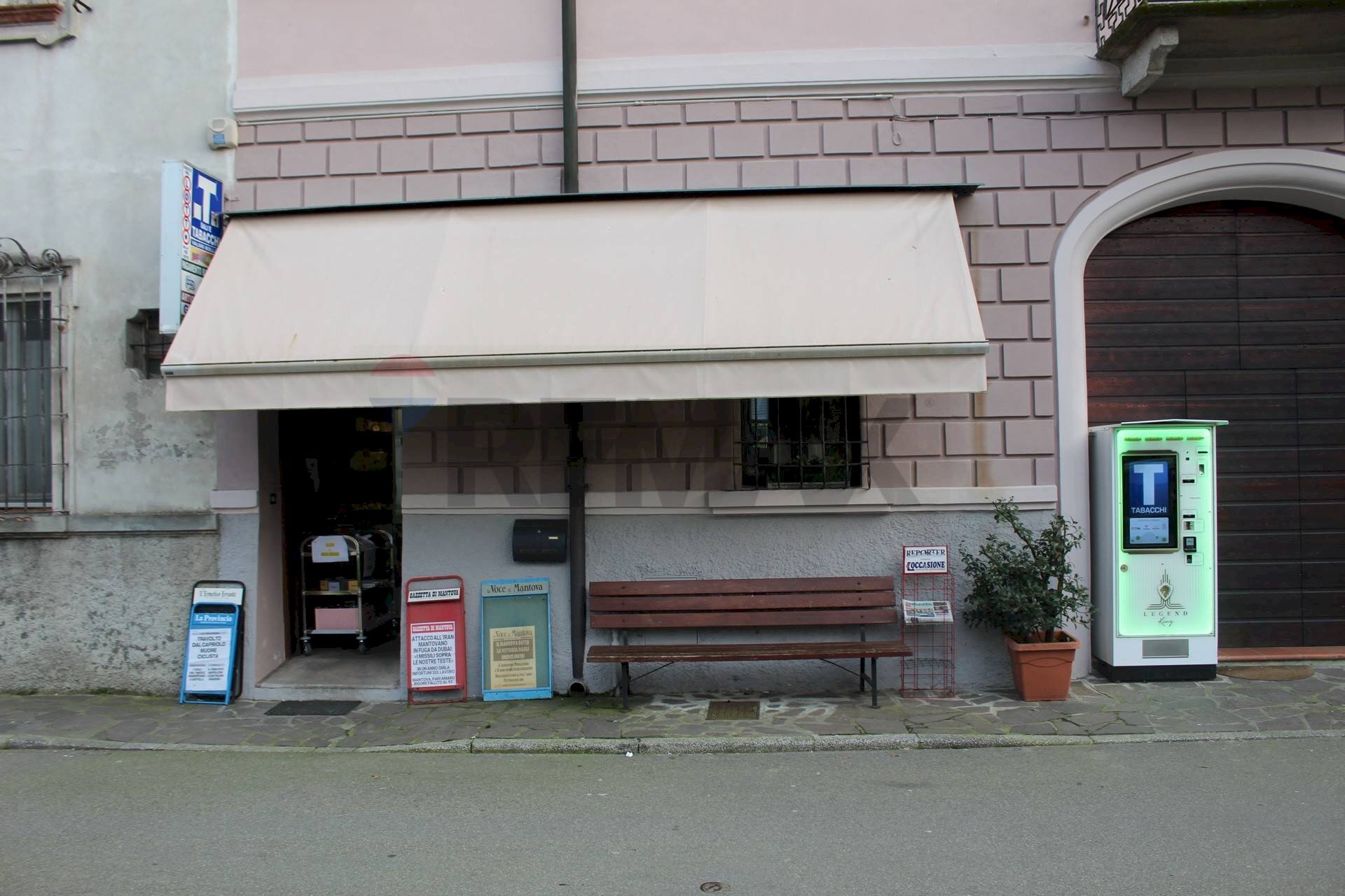 Edificio all\'aperto - Attività Commerciale Via XX Settembre
4, Commessaggio - foto 2