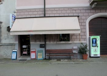 Edificio all\'aperto - Attività Commerciale Via XX Settembre
4, Commessaggio - foto 2