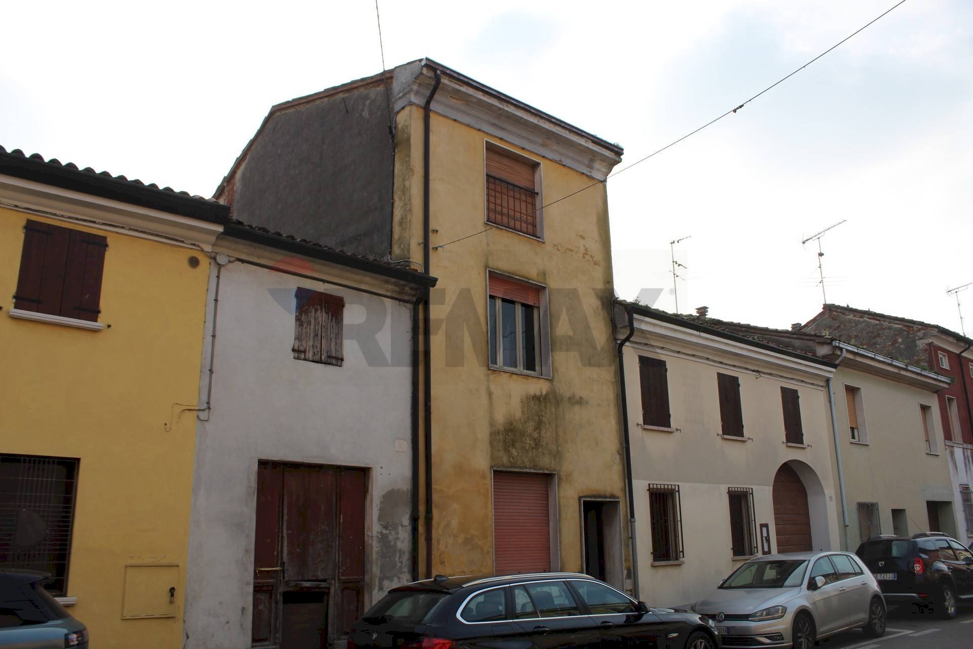 Edificio all\'aperto - Terraced Villa via Borrini
19, Commessaggio - photo 2