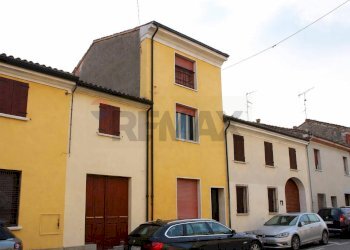 Edificio all\'aperto - Terraced Villa via Borrini
 
19, Commessaggio - photo 1