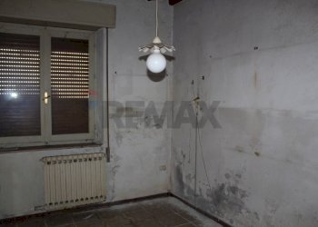 Stanza vuota - Terraced Villa via Borrini
 
19, Commessaggio - photo 7