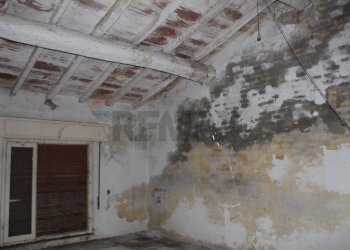 Stanza vuota - Terraced Villa via Borrini
 
19, Commessaggio - photo 20