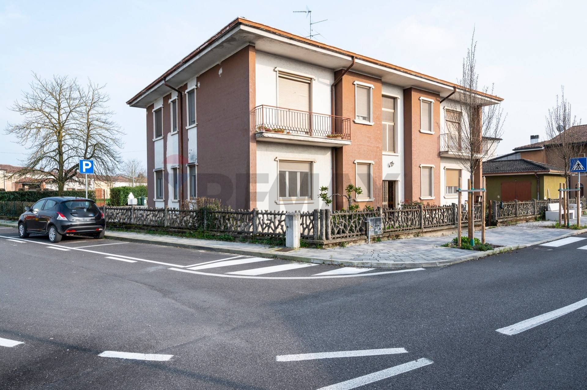 Casa all\'aperto - Quadrilocale via Marconi
 
15, Commessaggio - foto 3