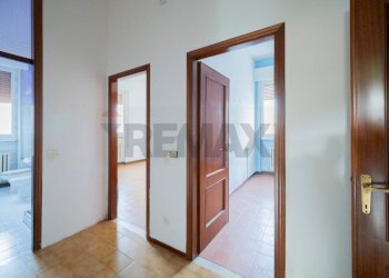 Hall / corridoio - Quadrilocale via Marconi
 
15, Commessaggio - foto 16