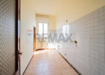 Stanza vuota - Quadrilocale via Marconi
 
15, Commessaggio - foto 29