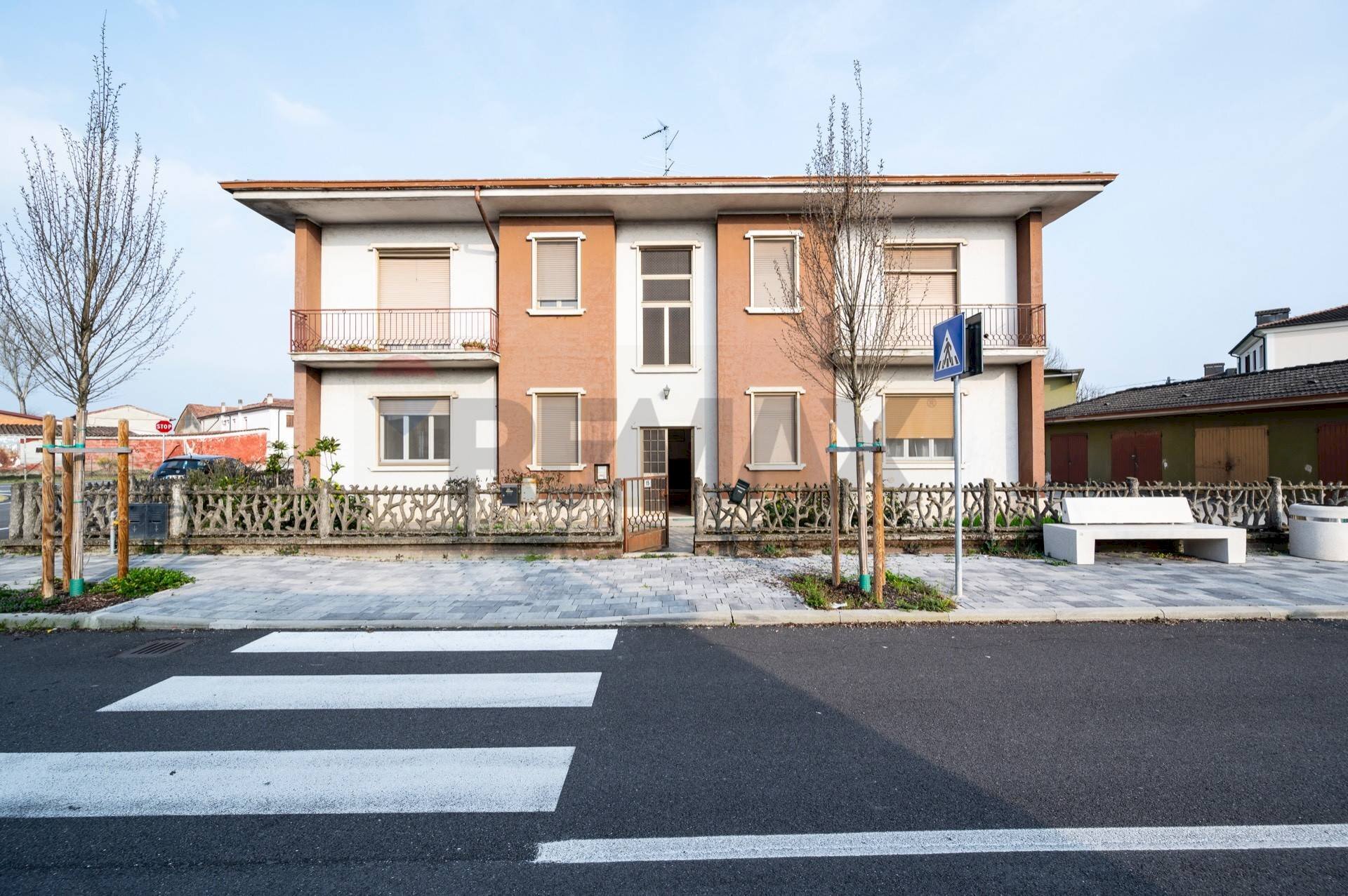 Casa all\'aperto - Quadrilocale Via Marconi
15, Commessaggio - foto 2