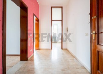 Hall / corridoio - Quadrilocale Via Marconi
 
15, Commessaggio - foto 15