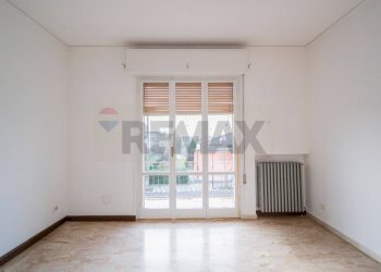 Stanza vuota - Quadrilocale Via Marconi
 
15, Commessaggio - foto 23