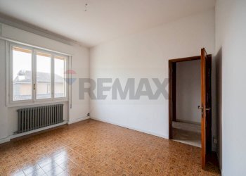 Stanza vuota - Quadrilocale Via Marconi
 
15, Commessaggio - foto 34