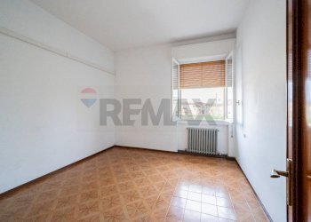 Stanza vuota - Quadrilocale Via Marconi
 
15, Commessaggio - foto 35