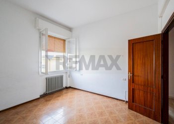 Stanza vuota - Quadrilocale Via Marconi
 
15, Commessaggio - foto 36