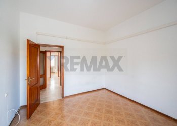 Stanza vuota - Quadrilocale Via Marconi
 
15, Commessaggio - foto 38