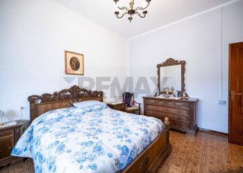 Camera / camera da letto - Quadrilocale Via Marconi
 
15, Commessaggio - foto 30