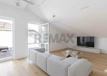 Soggiorno - Three-room apartment Via Indipendenza
 
19, Viadana - photo 4